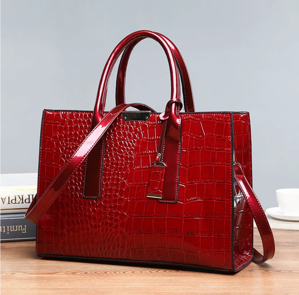 💛Trendy crocodile pattern portable European and American shoulder crossbody tote bag