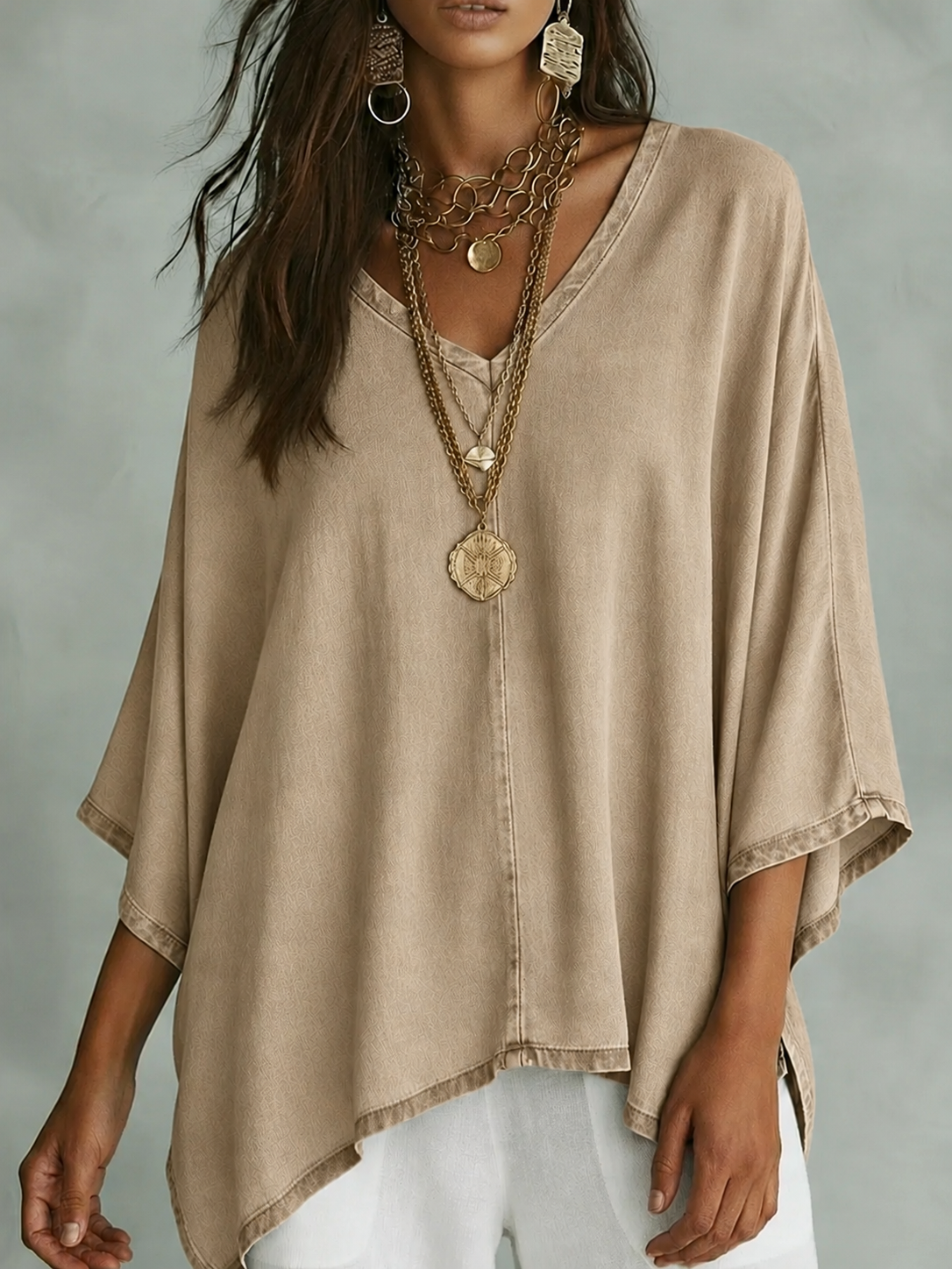 ✨⏰LAST DAY SAVE 49% ⏰Women’s Relaxed V-Neck Chambray Blouse – Loose Fit & Plus-Size Friendly