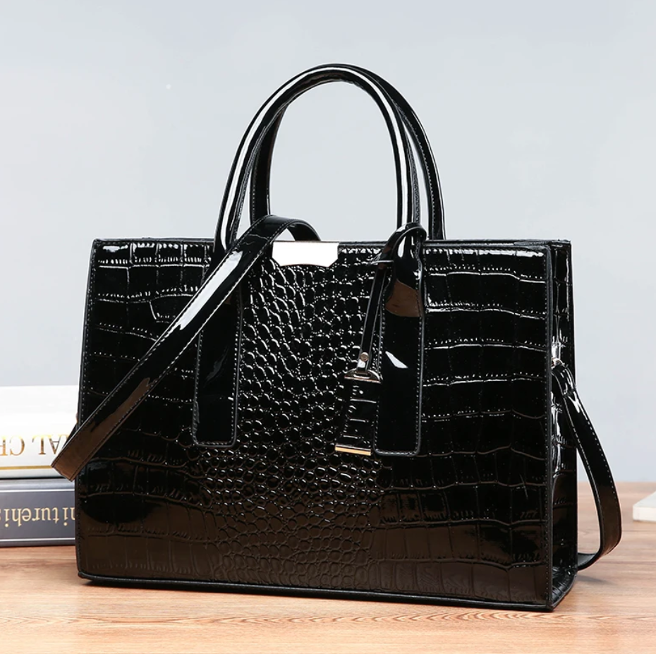 💛Trendy crocodile pattern portable European and American shoulder crossbody tote bag